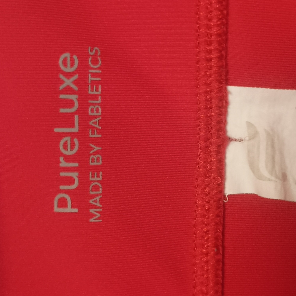 Fabletics Red Bike shorts With 2 pockets. Gently used. Size 1X - Picture 3 of 7